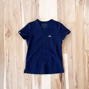 Figs Catarina One Pocket Scrub Top, Navy